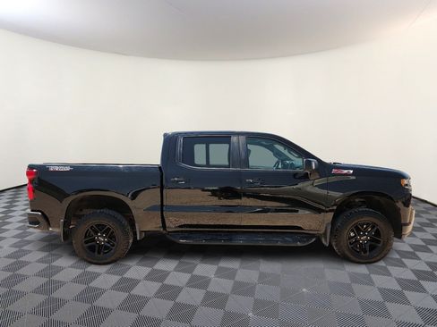 Used 2021 Chevrolet Silverado 1500 LT Trail Boss w/ Convenience Package II AWD/4WD image 5
