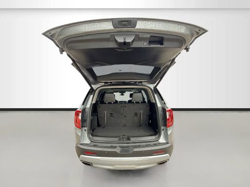 Used 2023 GMC Acadia SLT w/ Preferred Package AWD/4WD image 28