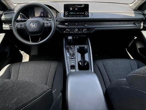 Used 2023 Honda Accord EX image 7