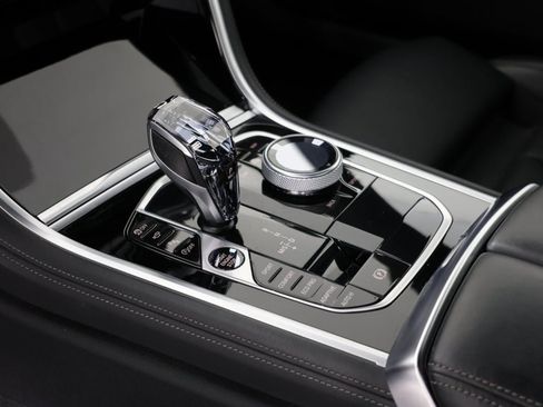 Used 2024 BMW 840i xDrive Coupe w/ Driving Assistance Package AWD/4WD image 6