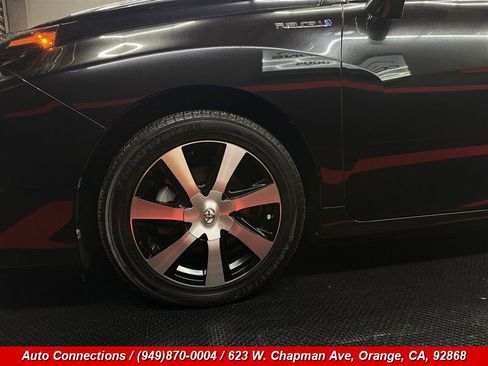 Used 2019 Toyota Mirai FWD image 31