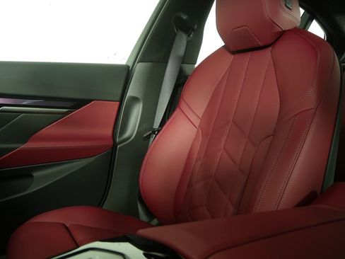 New 2026 BMW 540i xDrive 540i xDrive w/ Executive Package image 26