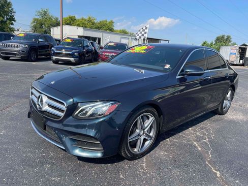 Used 2017 Mercedes-Benz E 300 image 3
