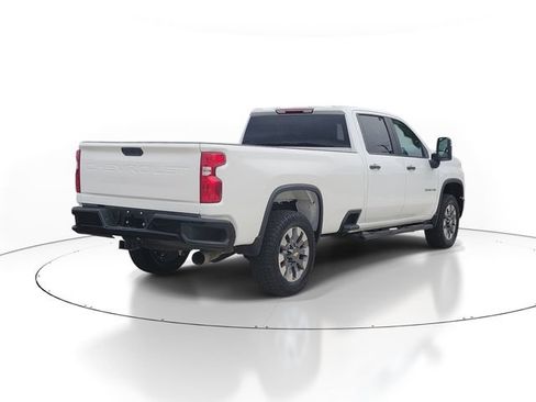 Used 2025 Chevrolet Silverado 2500 Custom w/ Custom Value Package AWD/4WD image 3