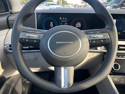 New 2026 Hyundai Tucson SEL image 17