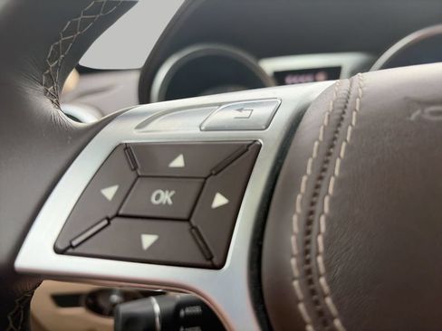 Used 2013 Mercedes-Benz SL 550 image 22
