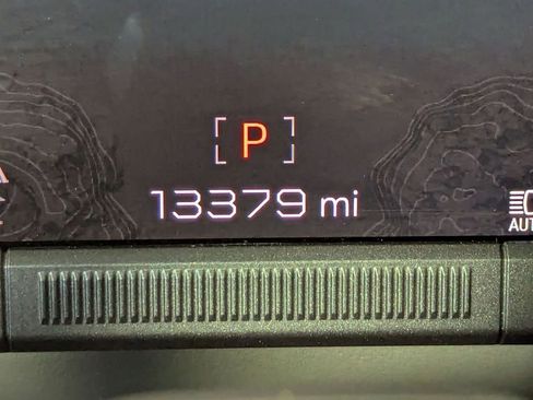 Used 2024 GMC Hummer EV 3X w/ Omega Edition AWD/4WD image 51