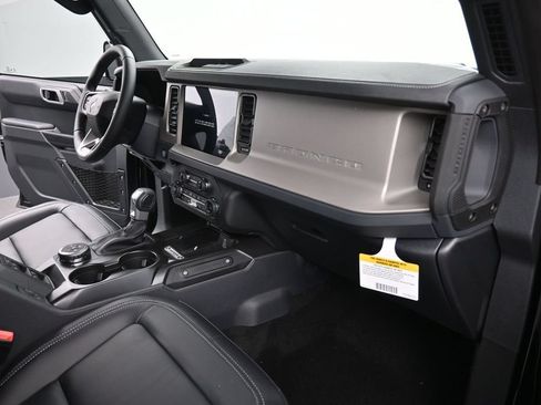 New 2026 Ford Bronco Outer Banks AWD/4WD image 26
