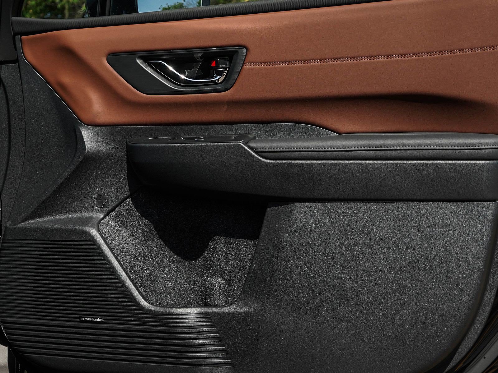 New 2026 Subaru Outback Touring AWD/4WD image 9