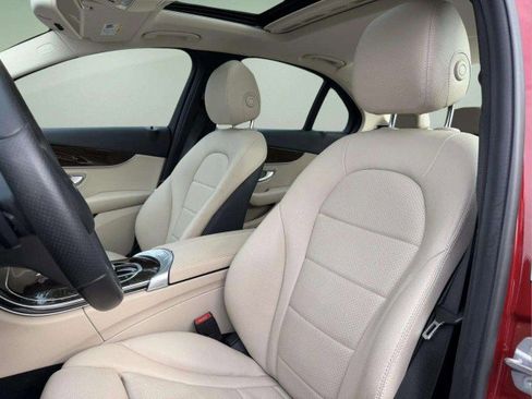 Used 2018 Mercedes-Benz C 300 4MATIC Sedan image 19