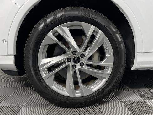 Used 2024 Audi Q7 3.0T Premium Plus image 9