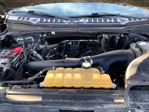 Used 2018 Ford F150 XLT w/ Equipment Group 302A Luxury image 31