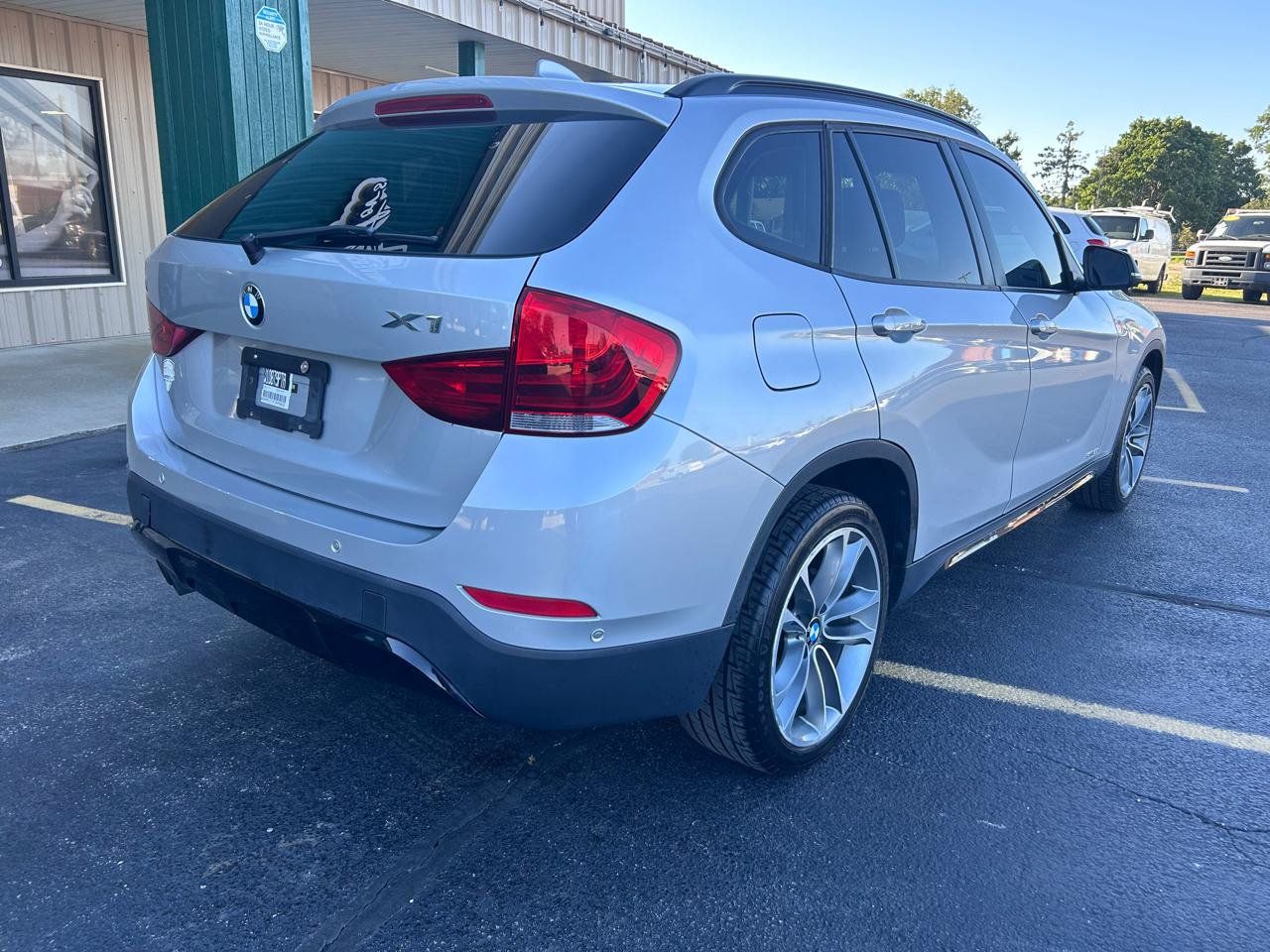 Used 2014 BMW X1 sDrive28i RWD image 3