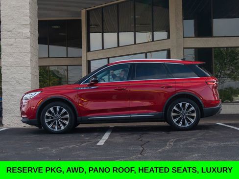 Used 2021 Lincoln Corsair Reserve w/ Equipment Group 201A image 8