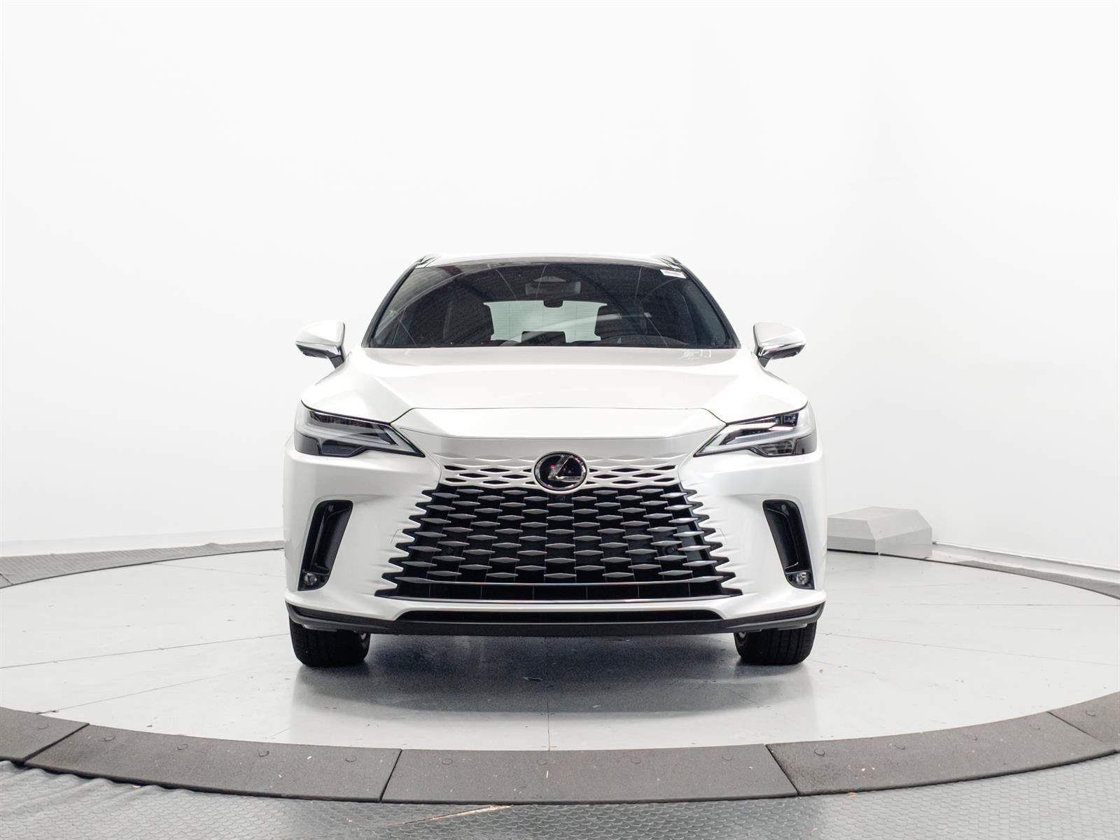 New 2026 Lexus RX 450h AWD w/ Convenience Package image 2