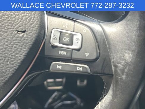 Used 2020 Volkswagen Tiguan SE R-Line FWD image 22