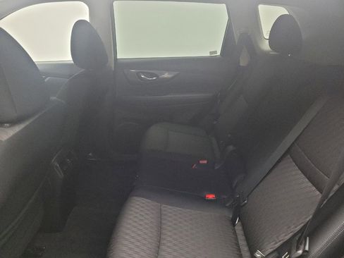 Used 2020 Nissan Rogue SV AWD/4WD image 18