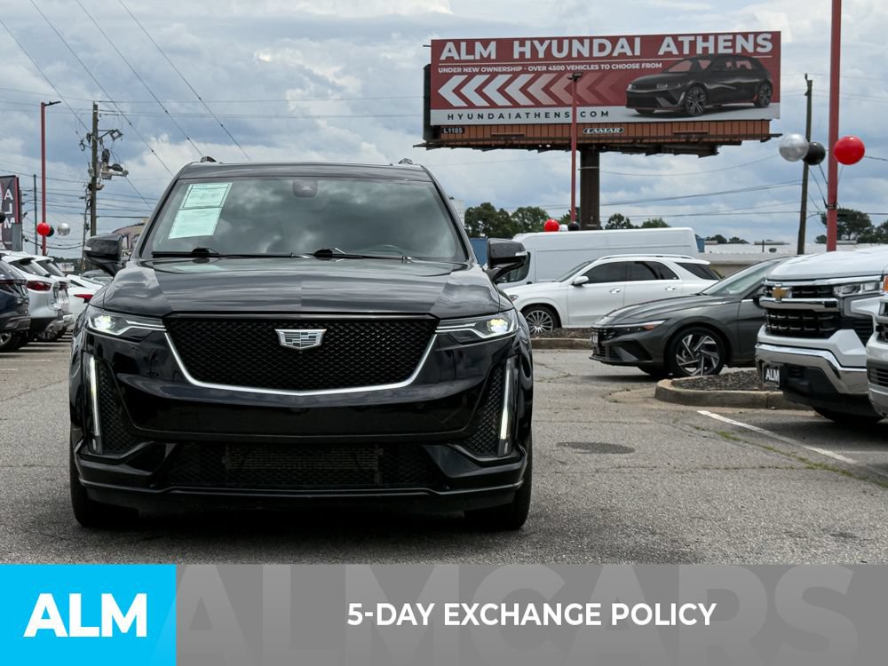 Used 2024 Cadillac XT6 Sport w/ LPO, Onyx Lite Package AWD/4WD image 3