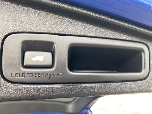Used 2022 Honda CR-V Touring image 19