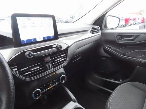 Used 2025 Ford Escape Active image 32