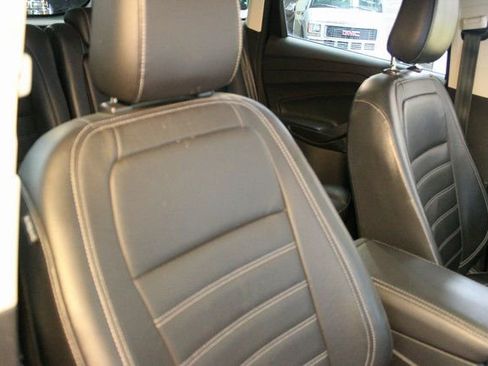 Used 2018 Ford Escape SEL w/ Canadian Touring Package image 11