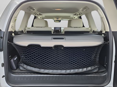 Used 2022 Lexus GX 460 Premium AWD/4WD image 11