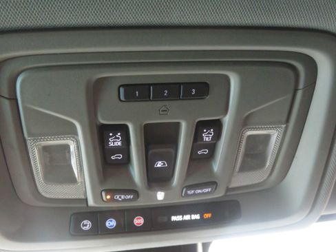 Used 2019 GMC Sierra 1500 Denali w/ Denali Ultimate Package AWD/4WD image 51