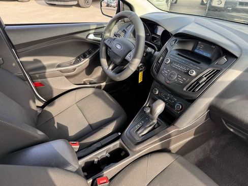 Used 2017 Ford Focus SE image 14