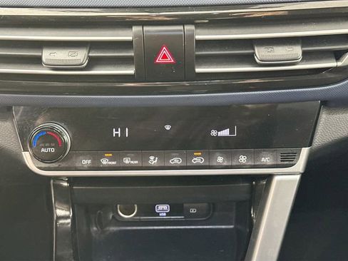 Used 2022 Kia Seltos Nightfall Edition image 14