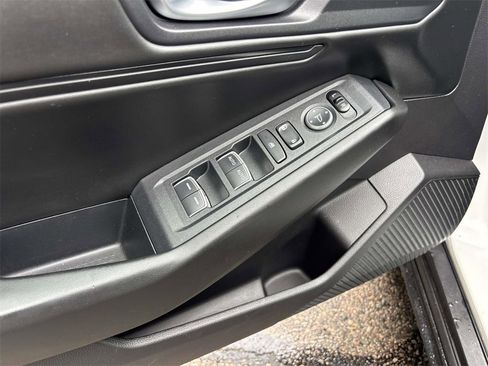 Used 2025 Honda Accord SE image 19