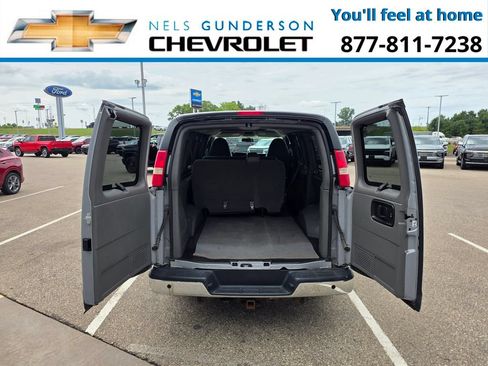 Used 2014 Chevrolet Express 1500 LT w/ LT Preferred Equipment Group AWD/4WD image 13
