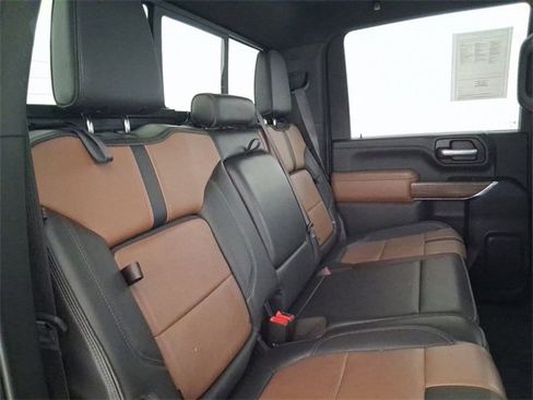 Used 2021 Chevrolet Silverado 2500 High Country w/ Safety Package II image 16