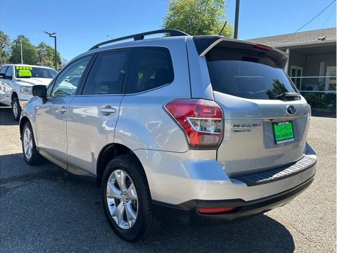 Used 2014 Subaru Forester 2.5i Touring w/ Popular Package #2 image 5
