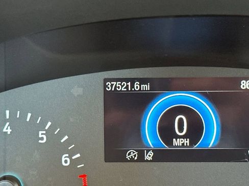 Used 2022 Ford Escape SE w/ SE Sport Appearance Package image 29