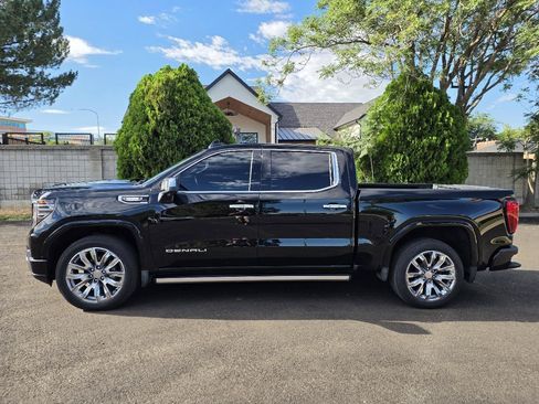 Used 2024 GMC Sierra 1500 Denali AWD/4WD image 2
