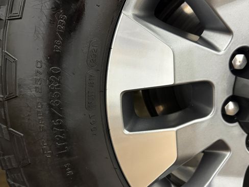 Used 2022 Chevrolet Silverado 2500 Custom w/ Custom Value Package image 52