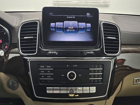 Used 2018 Mercedes-Benz GLS 450 4MATIC image 27