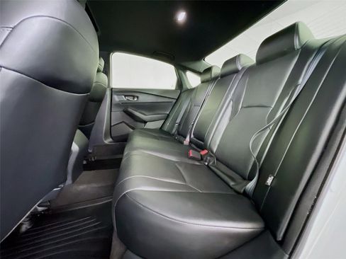 Used 2023 Honda Accord Sport image 27
