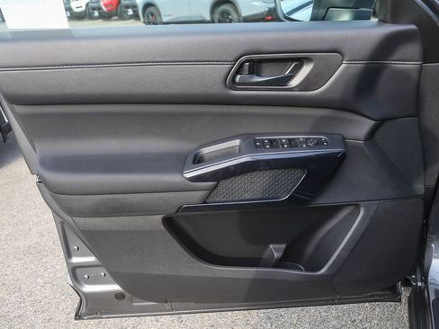 New 2026 Nissan Pathfinder SV image 22