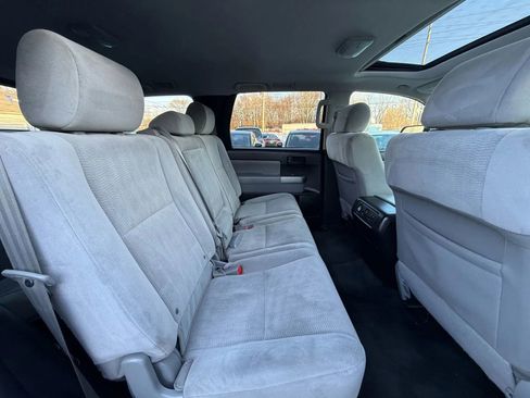 Used 2015 Toyota Sequoia SR5 image 50
