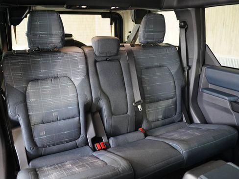 Used 2025 Ford Bronco Heritage Edition AWD/4WD image 35