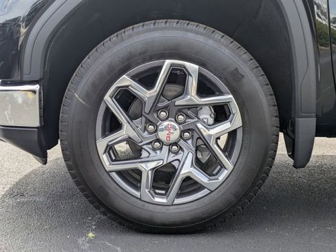 New 2026 GMC Sierra 1500 SLE w/ Preferred Package AWD/4WD image 14