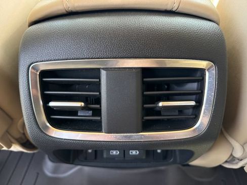 Used 2019 Acura RDX AWD w/ Advance Package image 18