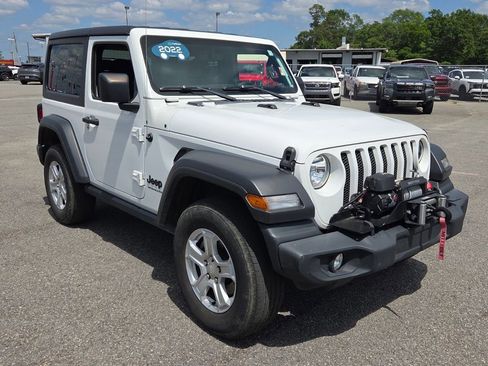 Used 2022 Jeep Wrangler Sport AWD/4WD image 15