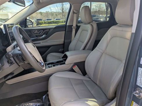 Certified 2023 Lincoln Corsair Reserve image 19