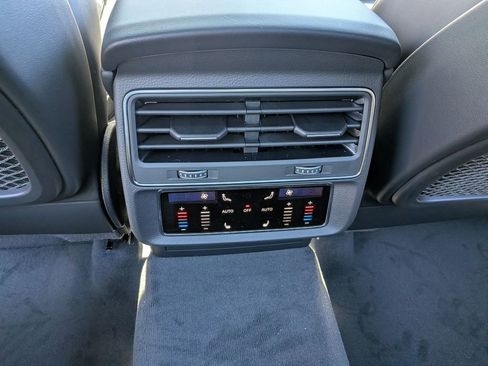 New 2026 Audi SQ7 Premium Plus AWD/4WD image 19