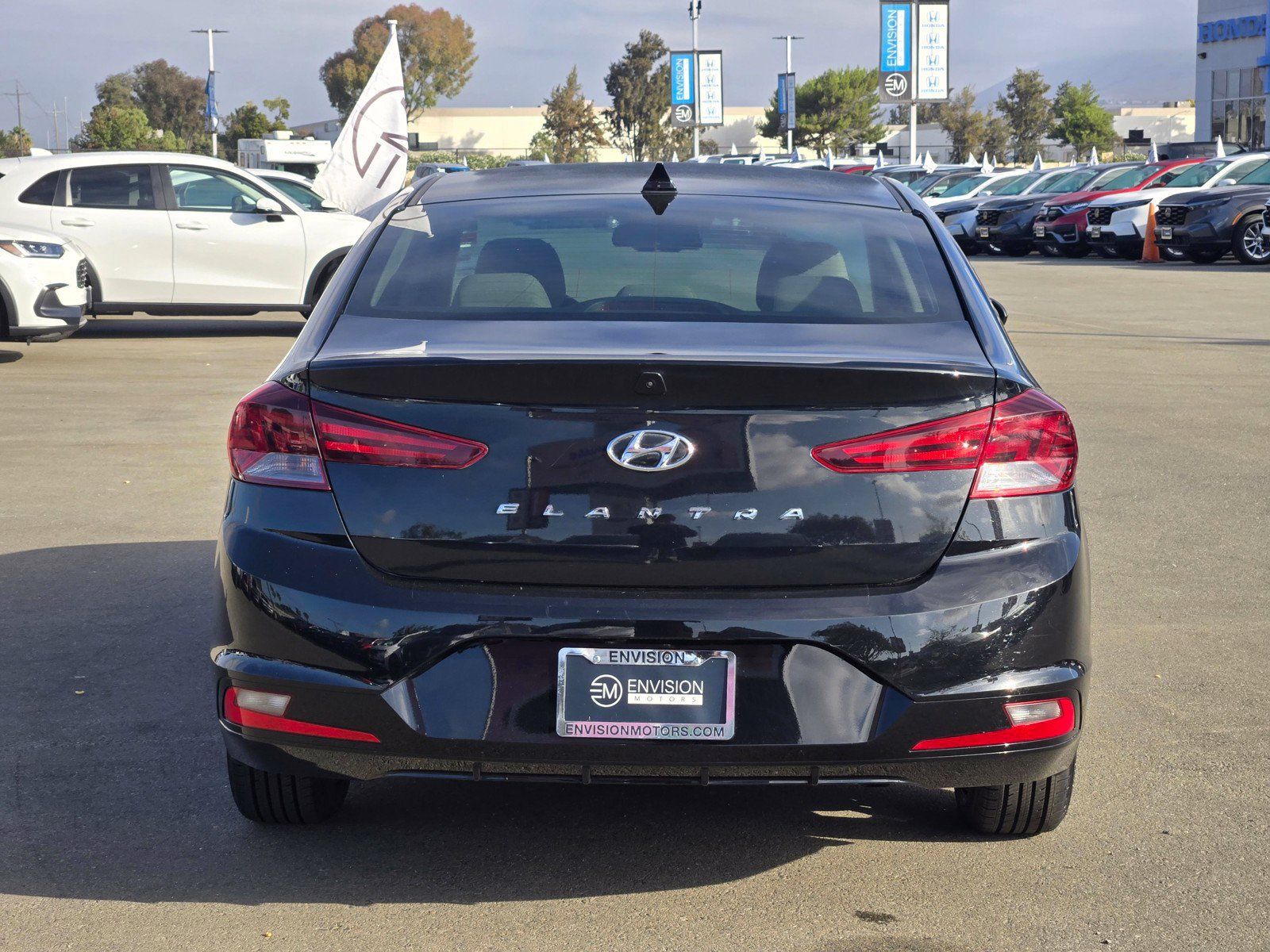 Used 2020 Hyundai Elantra Value Edition FWD image 6