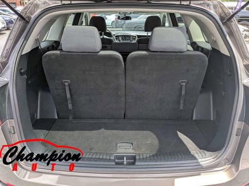 Used 2019 Kia Sorento AWD image 15