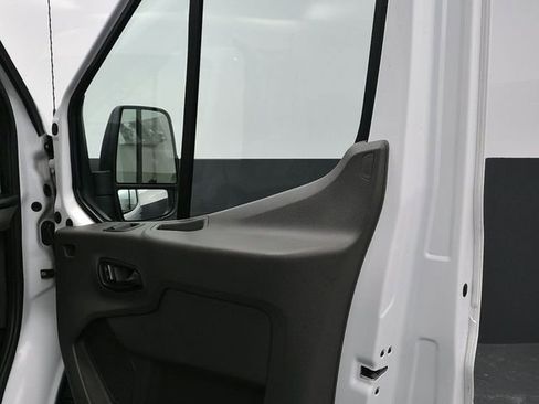 Used 2024 Ford Transit 250 148 Medium Roof image 12