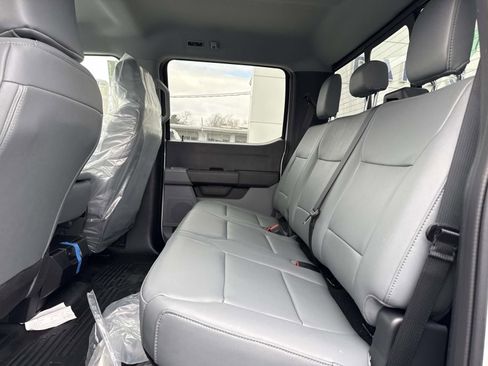 New 2025 Ford F450 XL w/ XL Chrome Package image 11